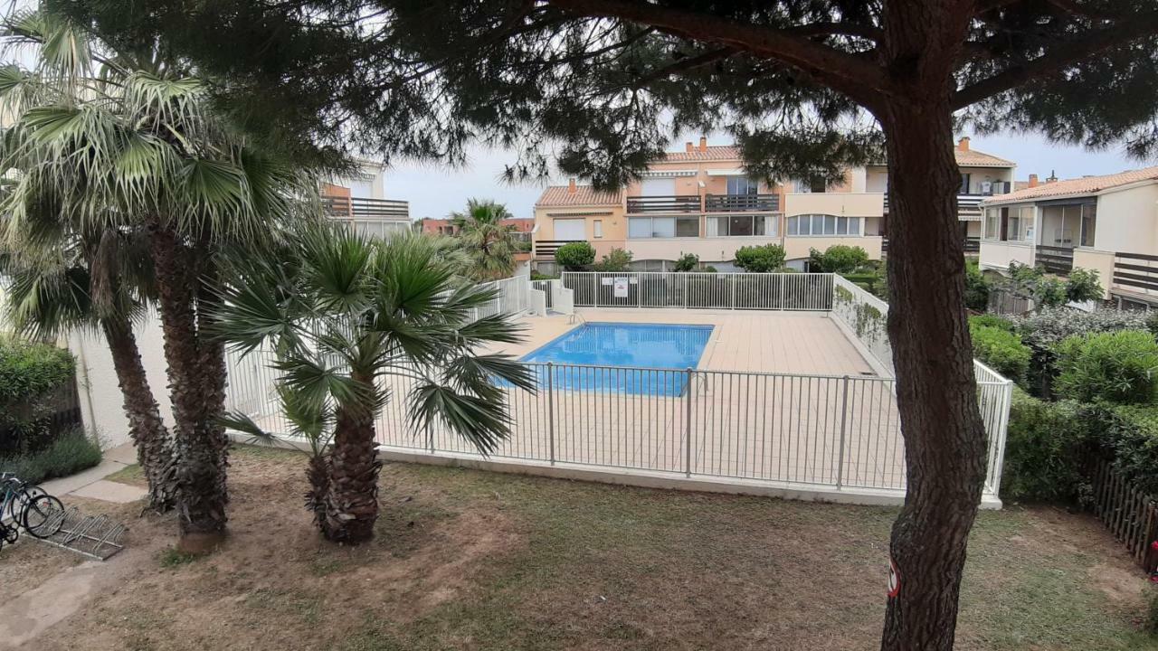 T2 Les Estivales Proche Village Naturiste Agde